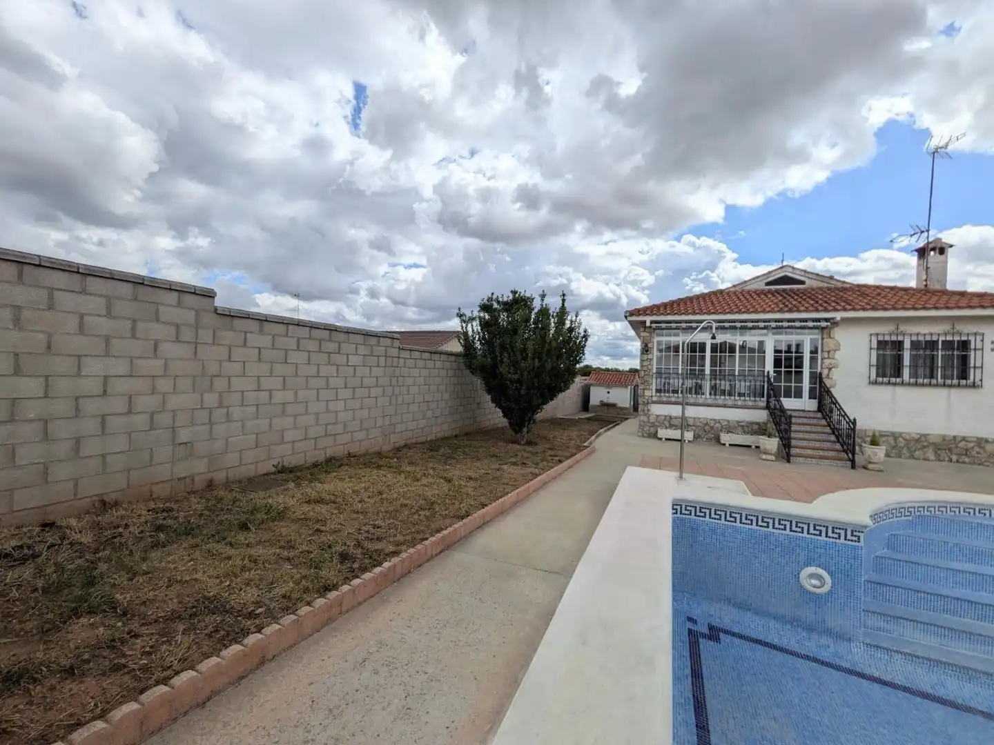 Jardí de Casa o xalet en venda en Pezuela de las Torres amb Calefacció, Jardí privat i Traster