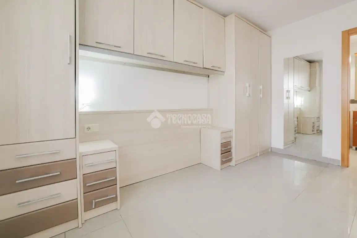Habitación de Piso en venta en Rubí con Calefacción