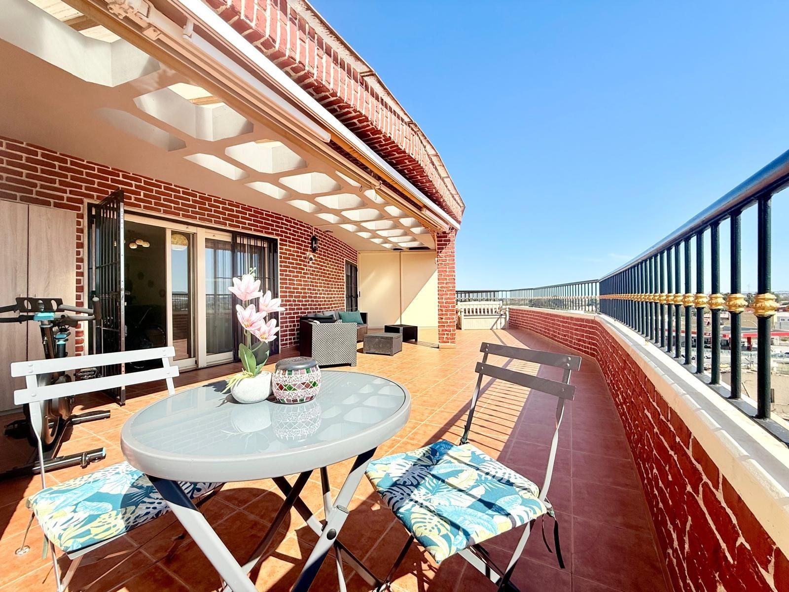 Attic for sale in Calle PARAL FERROCARRIL, 10, Orihuela ciudad