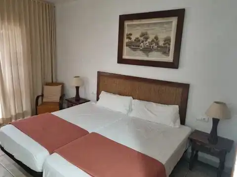 Habitación de Edificio en venta en Palamós