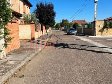 Terreny residencial en venda a Villaralbo