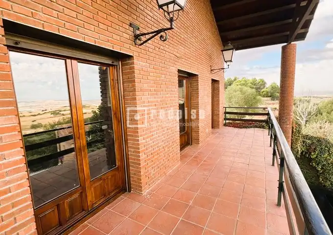 Casa o chalet en venta en El Clavín - Valdeluz