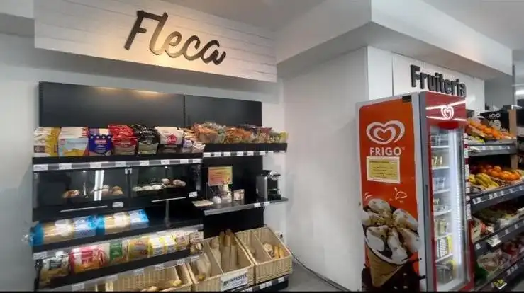 Local en traspaso en Girona con Aire acondicionado, Calefacción y Amueblado