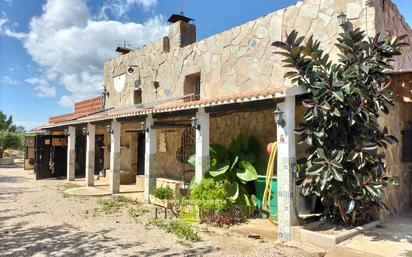 Vista exterior de Finca rústica en venda en El Pla de Santa Maria amb Jardí privat i Moblat