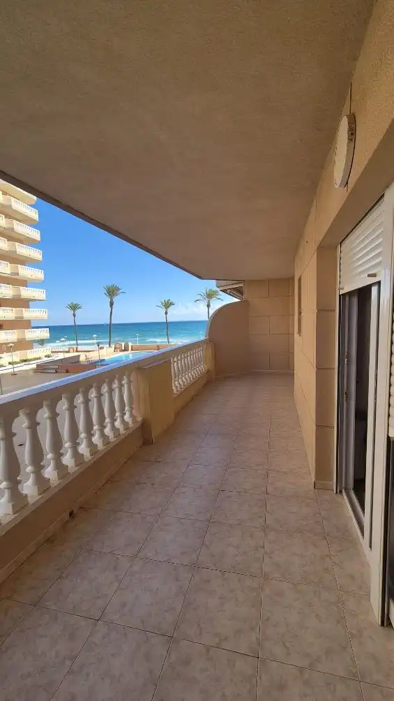 Terrassa de Apartament en venda en Playa del Galán