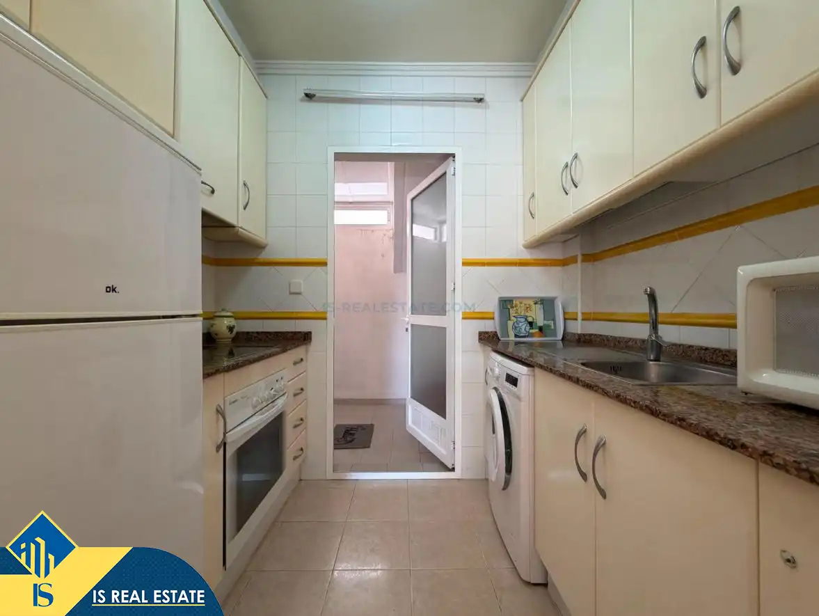 Cocina de Casa o chalet en venta en Torrevieja con Calefacción, Jardín privado y Terraza