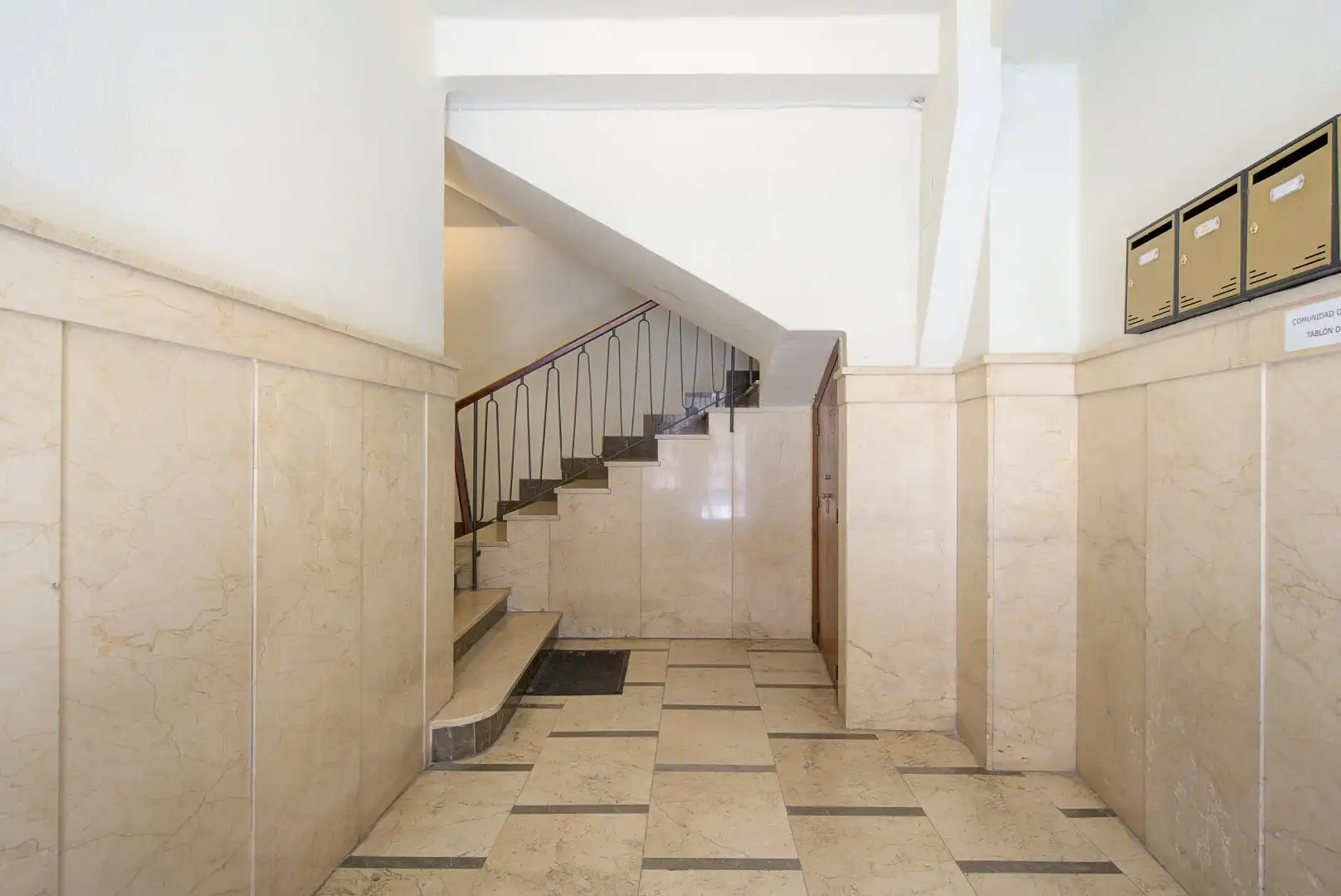 Piso en venta en Granada con Aire acondicionado, Calefacción y Terraza