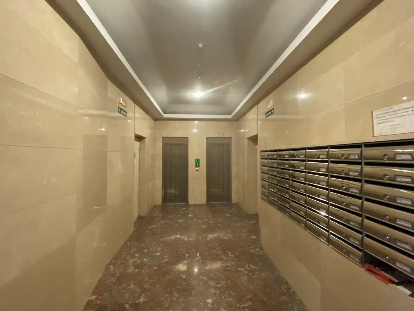 Piso con ascensor en venta en Calle del Monasterio de Urdax, imagen 9