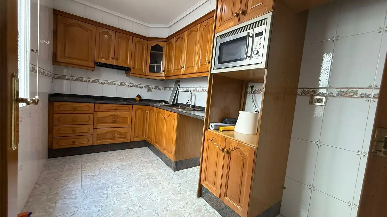 Cuina de Casa o xalet en venda en Almazora / Almassora amb Aire condicionat, Terrassa i Traster