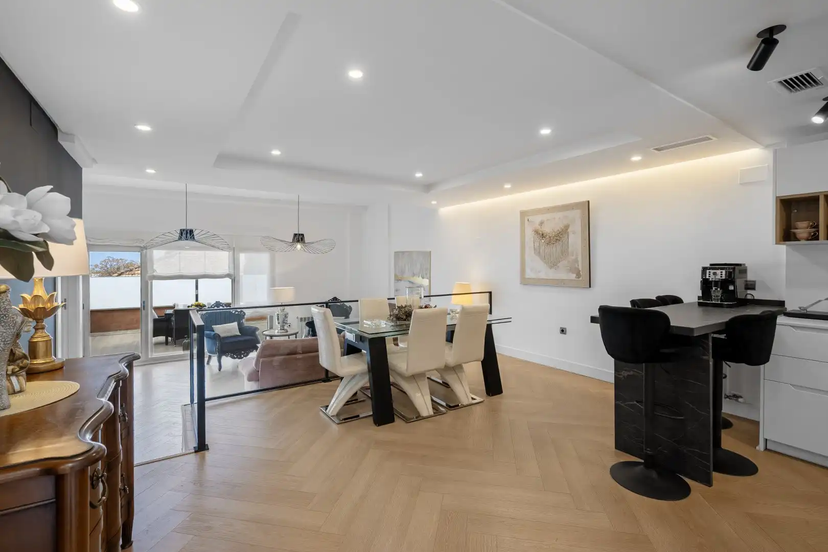 Comedor de Casa o chalet en venta en Granada con Aire acondicionado, Calefacción y Terraza