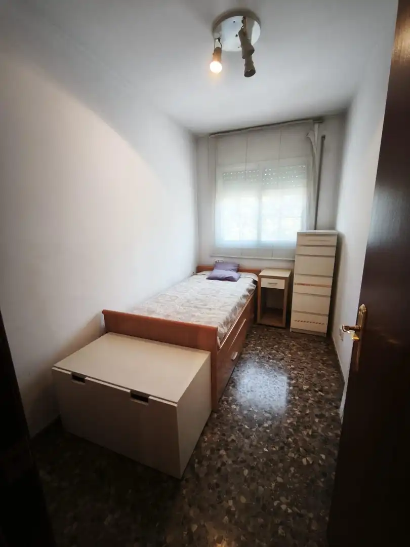 Habitación de Dúplex en venta en Montcada i Reixac con Calefacción y Terraza