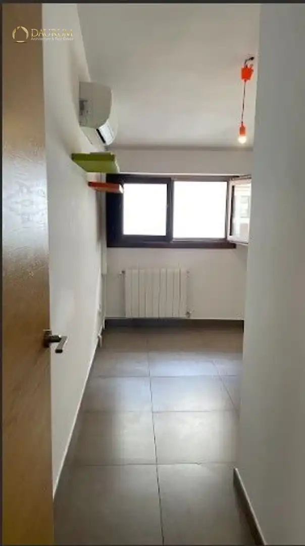 Habitación de Dúplex en venta en Valencia con Aire acondicionado y Calefacción