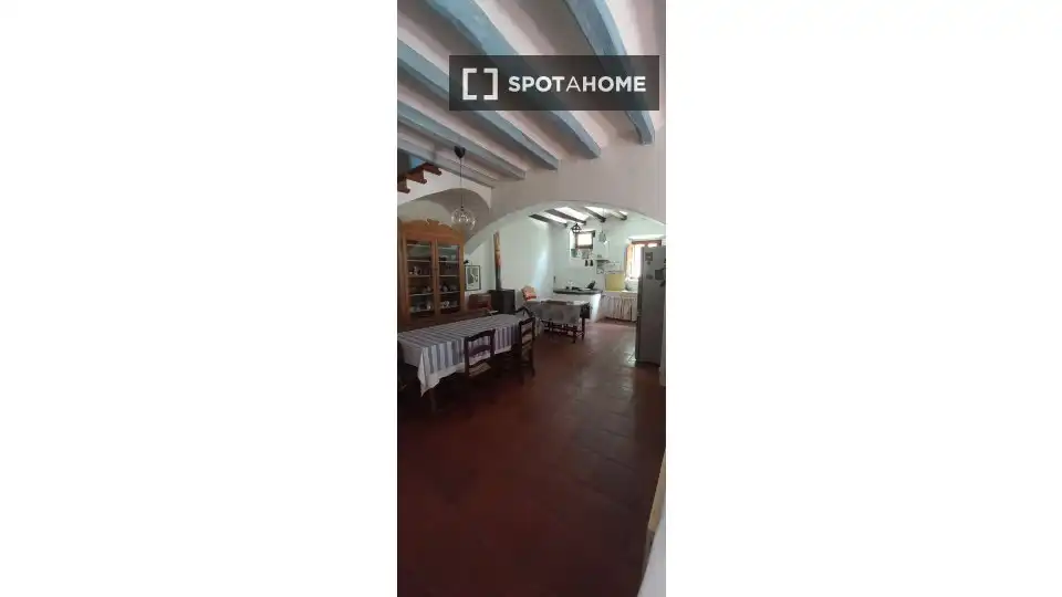 Flat for share in Teià  with Air Conditioner, Heating and Furnished