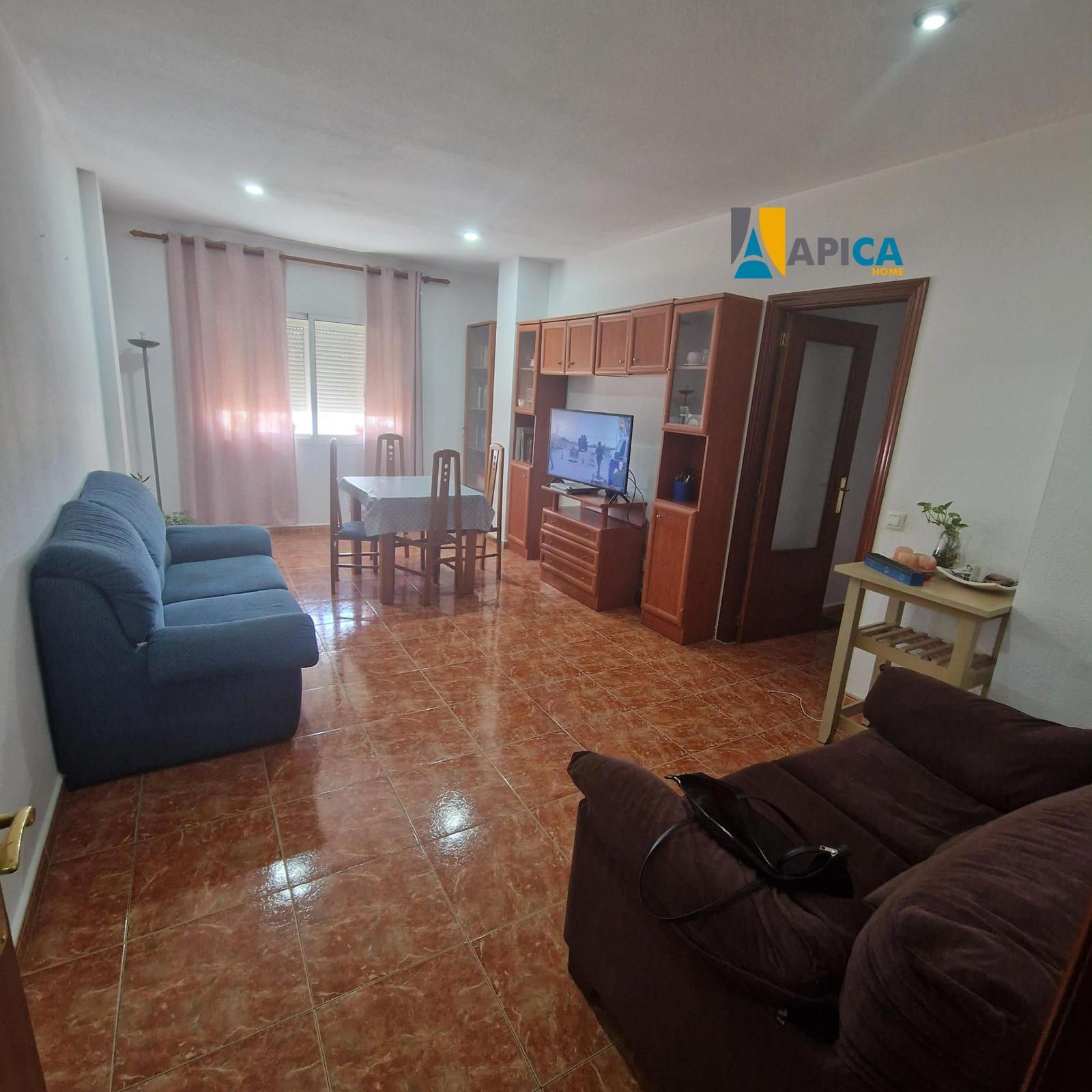 Living room of Flat for sale in Chiclana de la Frontera  with Storage room