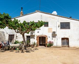 Exterior view of Country house for sale in Sant Cebrià de Vallalta