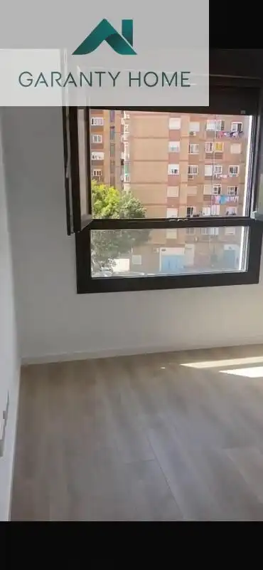Habitación de Piso de alquiler en Málaga con Aire acondicionado, Calefacción y Terraza