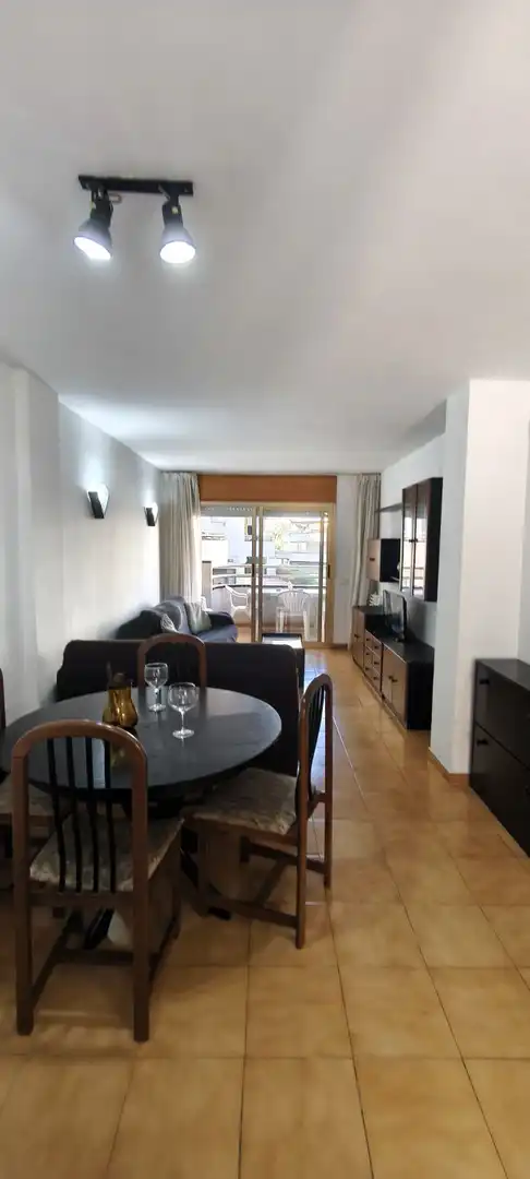 Wohnzimmer von Wohnungen zum Verkauf in Salou mit Heizung, Terrasse und Möbliert