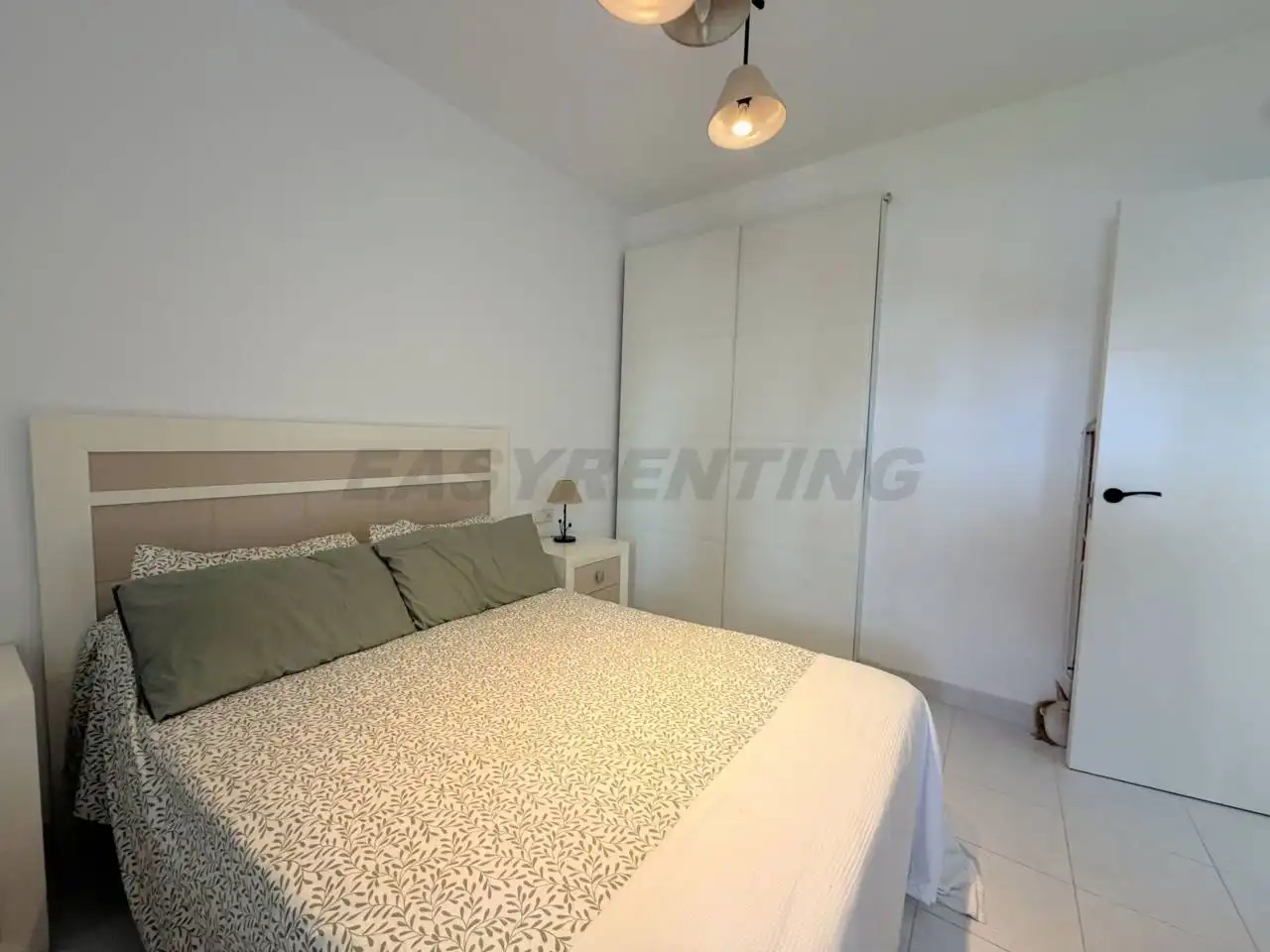 Schlafzimmer von Wohnung zur Miete in Alcorrín