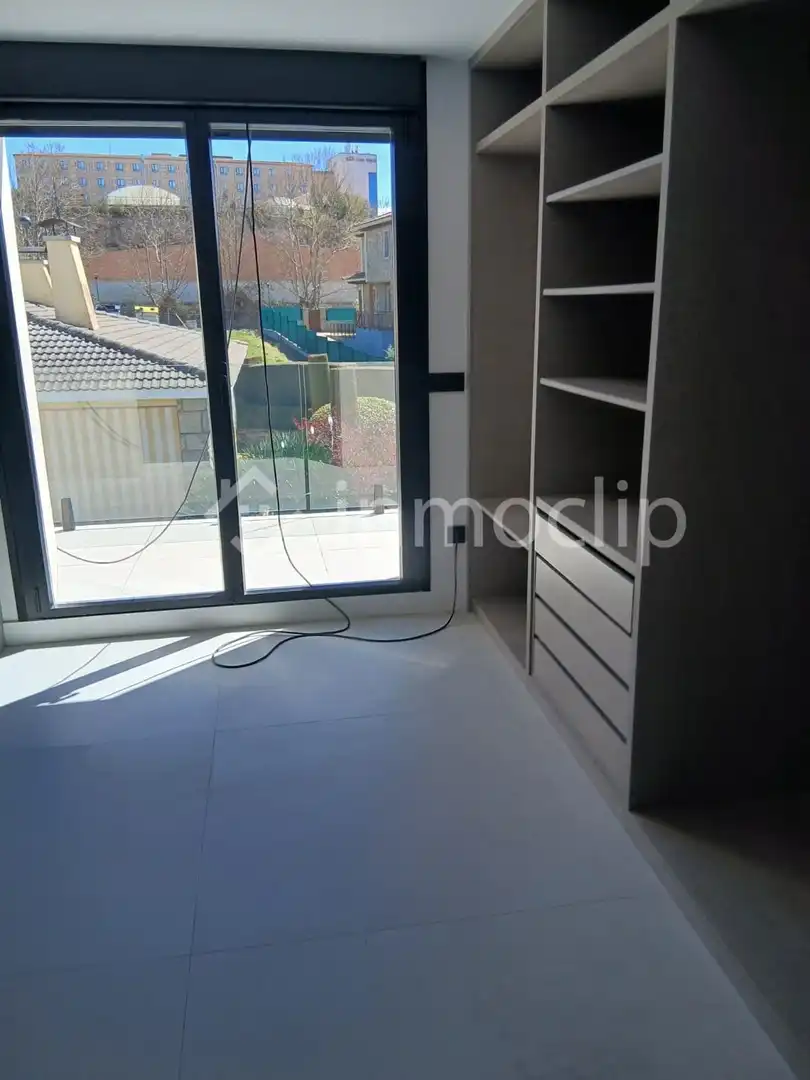 Dormitori de Casa o xalet en venda en Villamayor amb Calefacció, Jardí privat i Terrassa