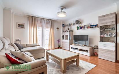 Living room of Flat for sale in Roquetas de Mar  with Air Conditioner and Balcony