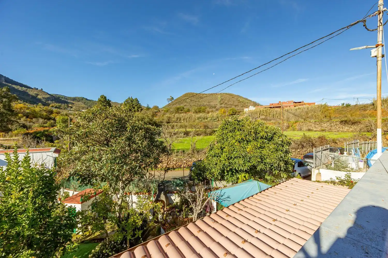 Vista exterior de Casa o xalet en venda en Vega de San Mateo amb Jardí privat i Terrassa