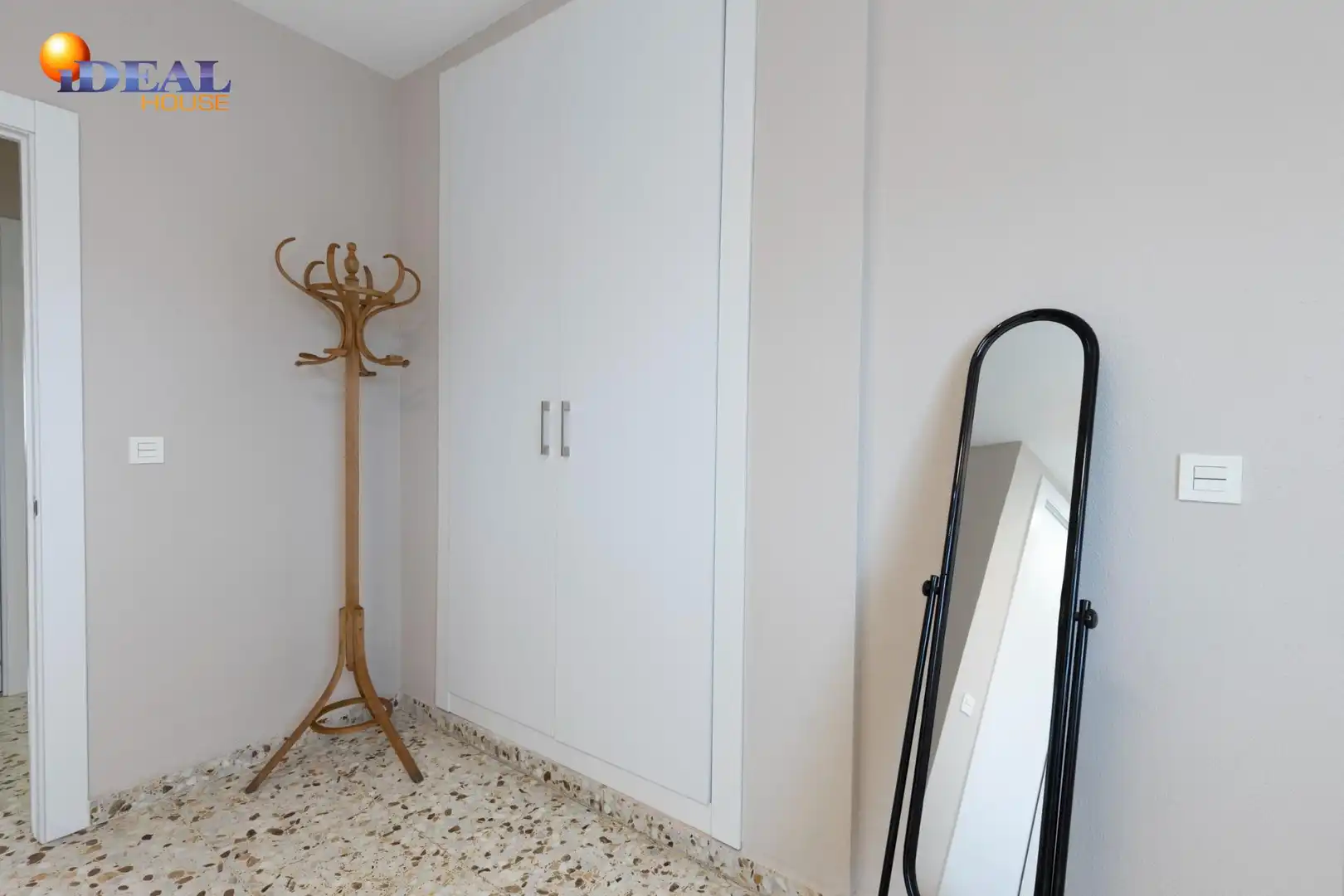 House with pool for sale in Avenida del Puente Nuevo, imagen 25