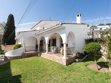 Maison avec balcon à vendre à Nueva Andalucía