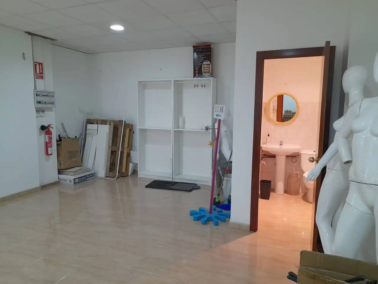 Local comercial en venda a Avenida C/ 9 D´OCTUBRE, imagen 16
