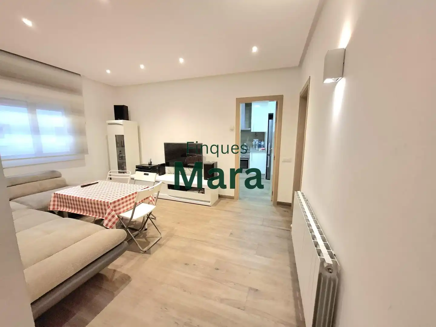 Flat for sale in Sant Boi de Llobregat  with Heating and Parquet flooring