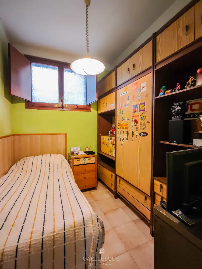 Habitación de Casa o chalet en venta en Barcelona con Calefacción, Jardín privado y Terraza