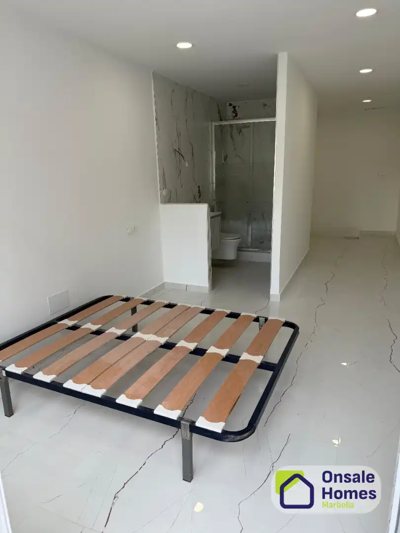 Habitación de Apartamento en venta en Alhaurín El Grande con Aire acondicionado, Jardín privado y Terraza