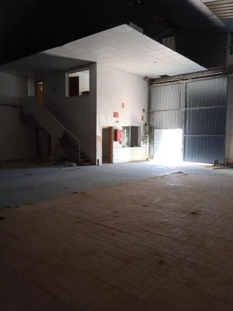 Nave industrial in affitto a Metro - Auditorio, imagen 2
