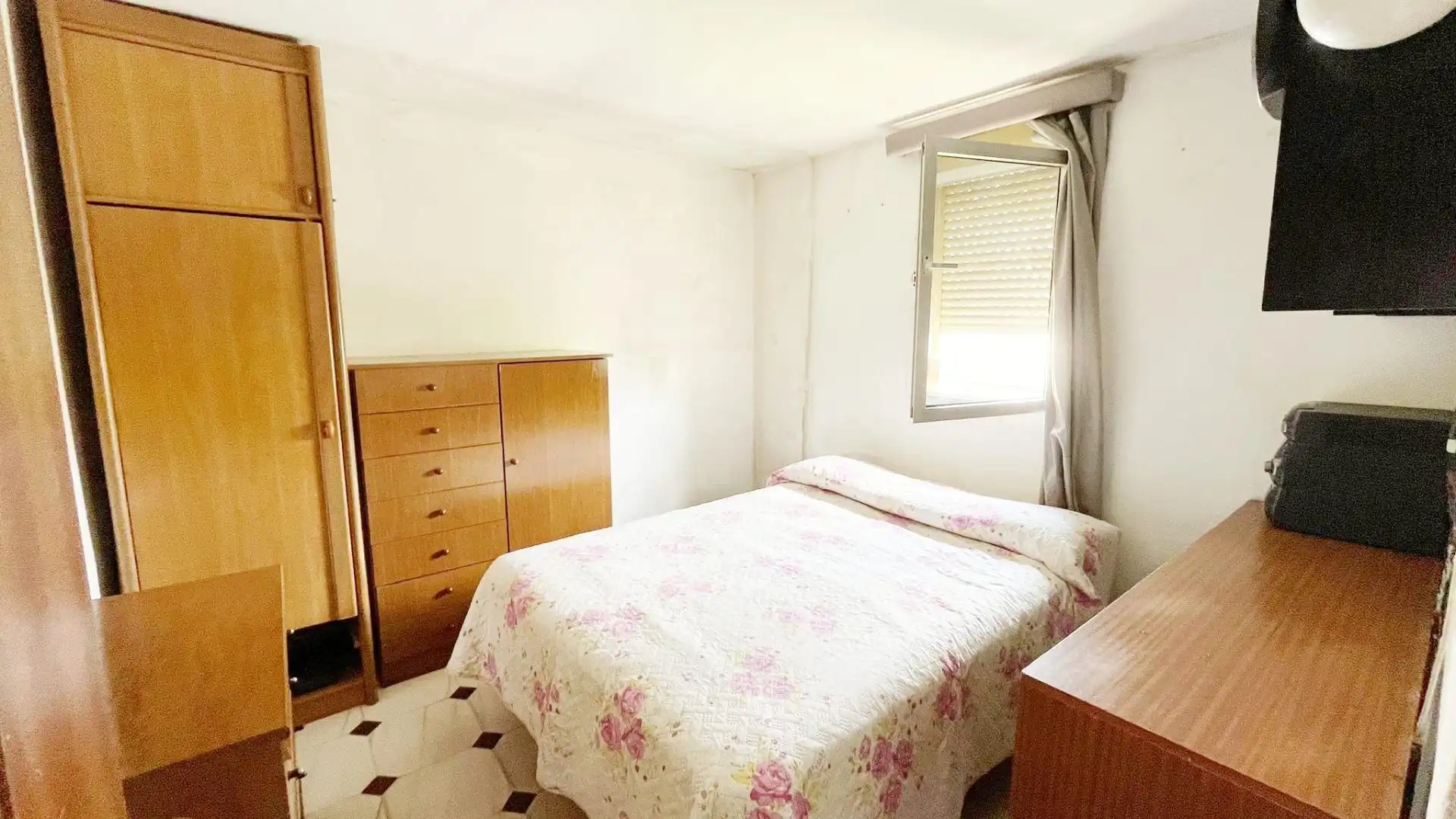 Bedroom of Flat for sale in Sevilla