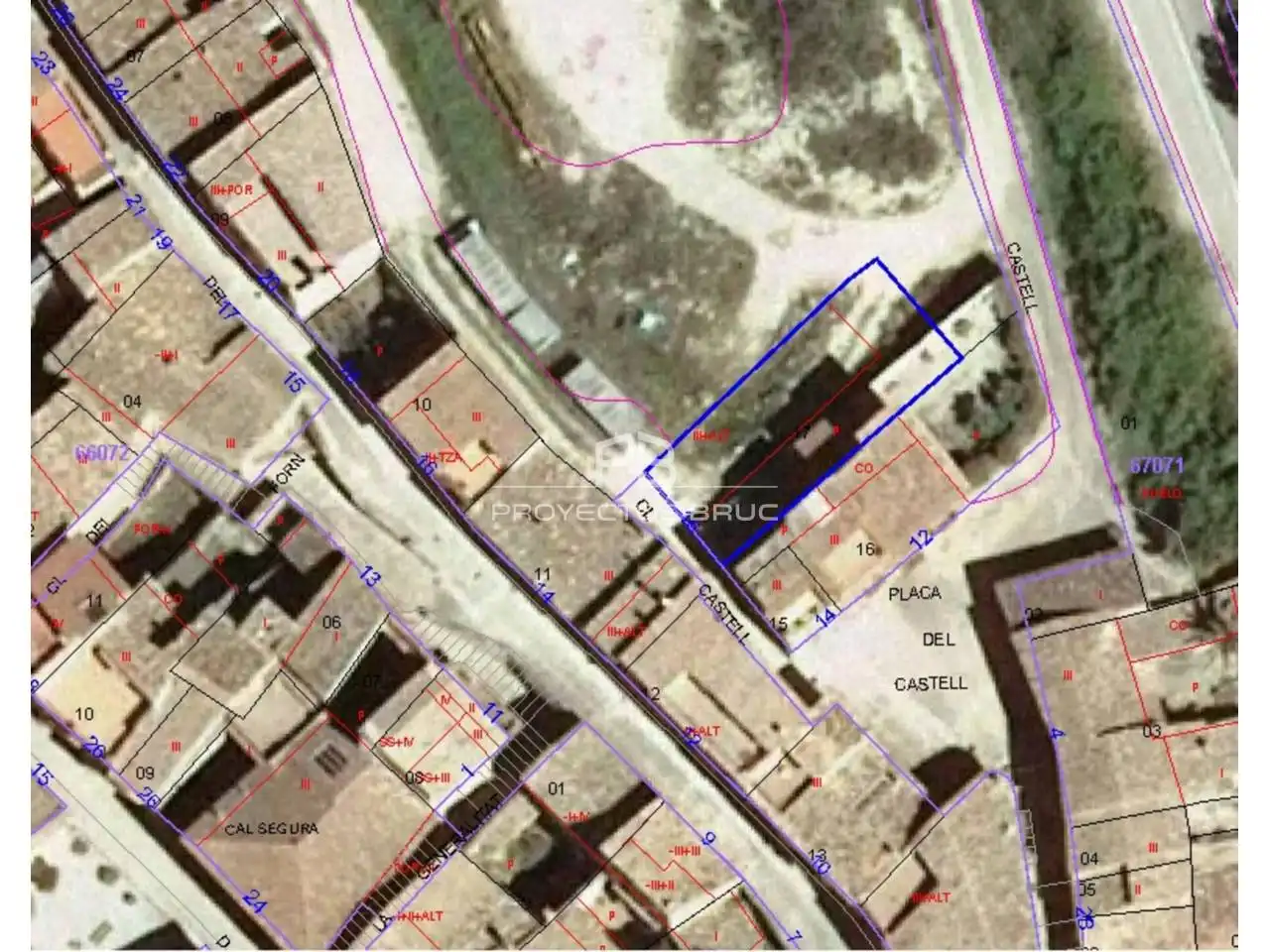 Terreno residencial en venta en Calle Castell
