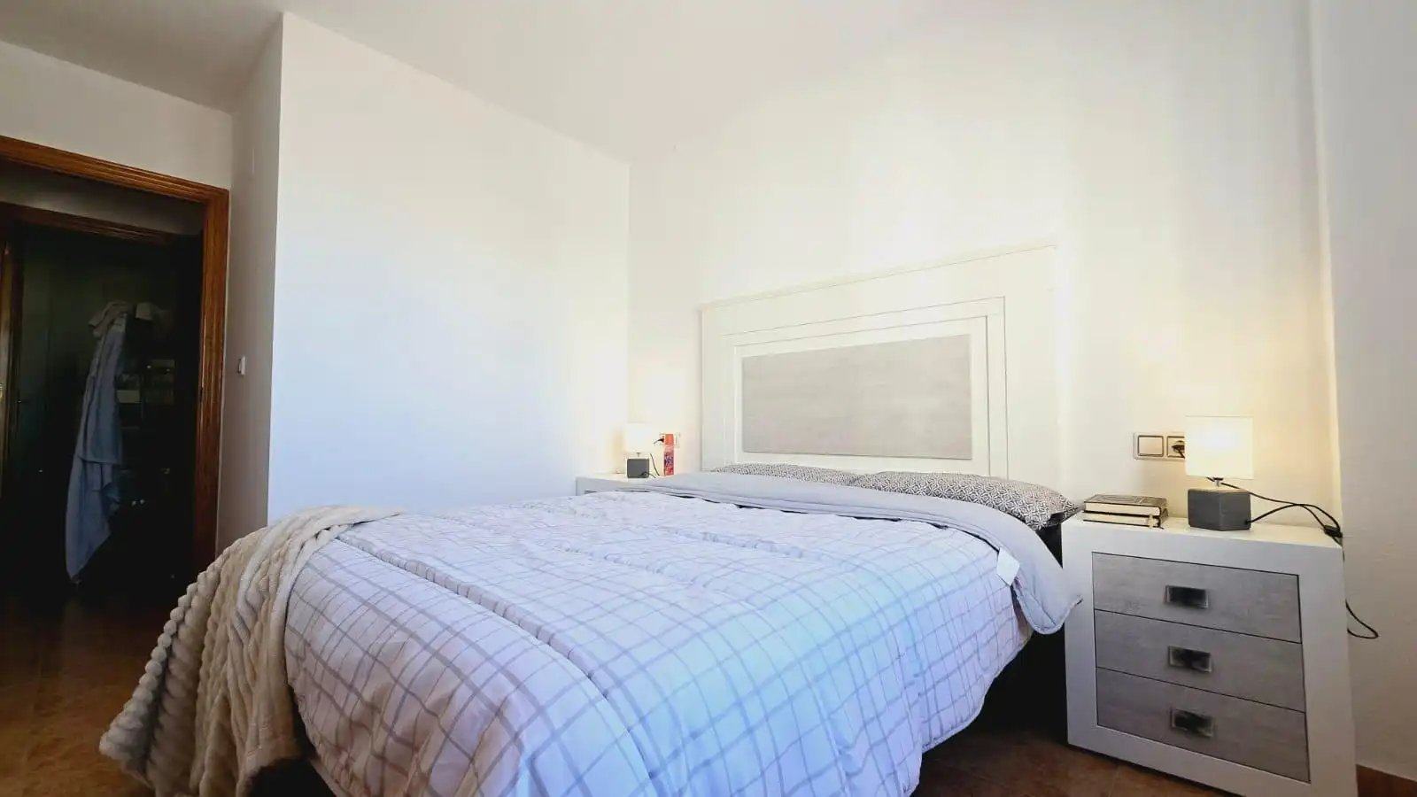 Schlafzimmer von Wohnung zum Verkauf in Torrevieja mit Terrasse, Möbliert und Gemeinschaftspool
