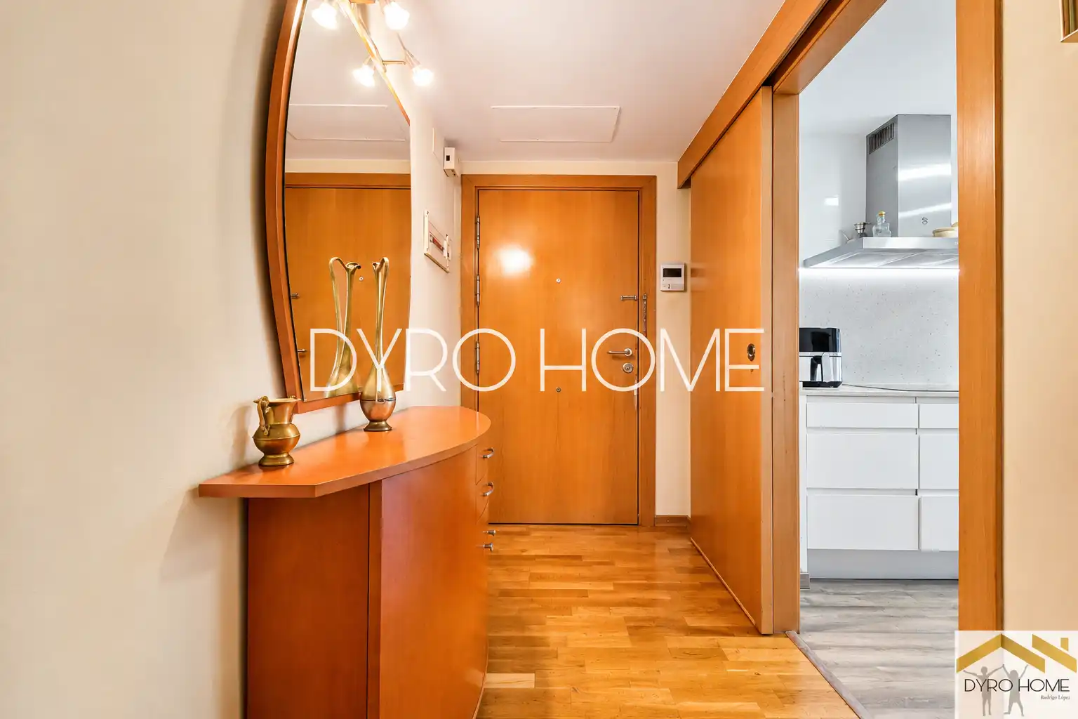 Wohnung zum Verkauf in Barcelona mit Heizung und Terrasse