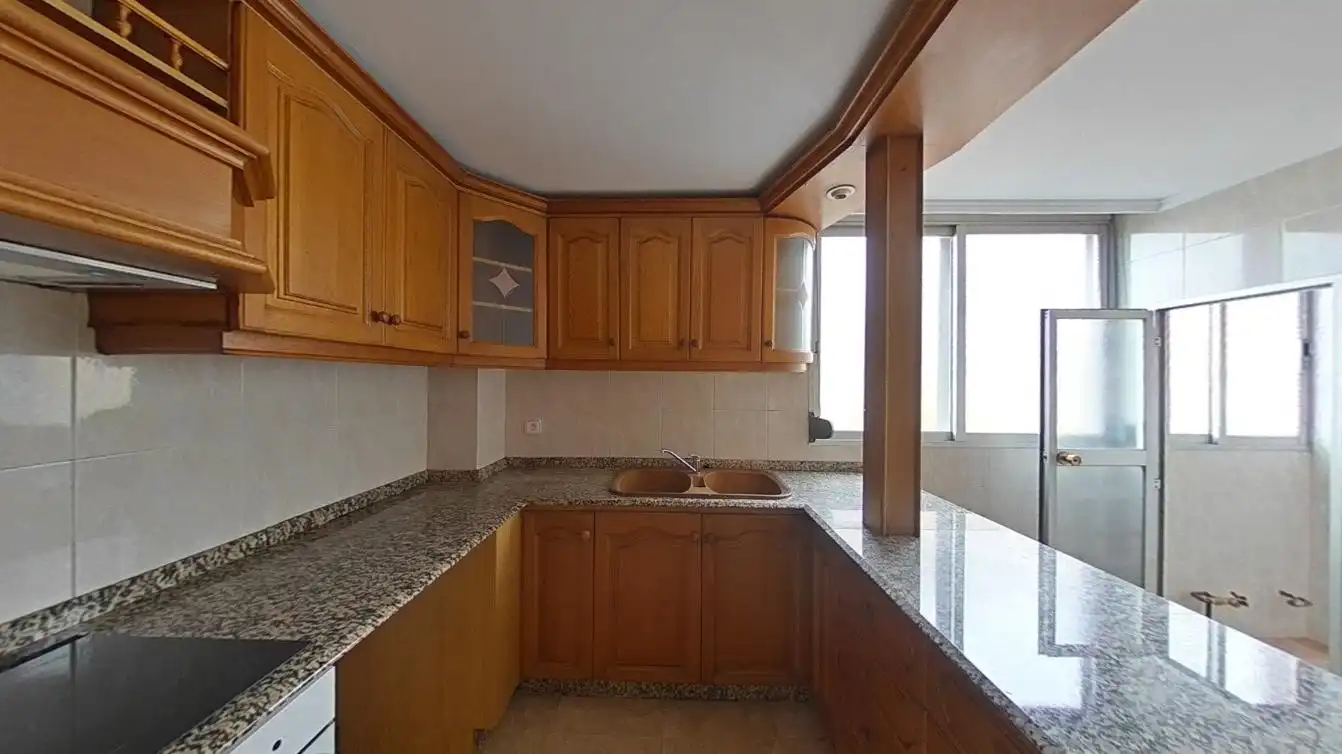 Cocina de Piso en venta en Valencia