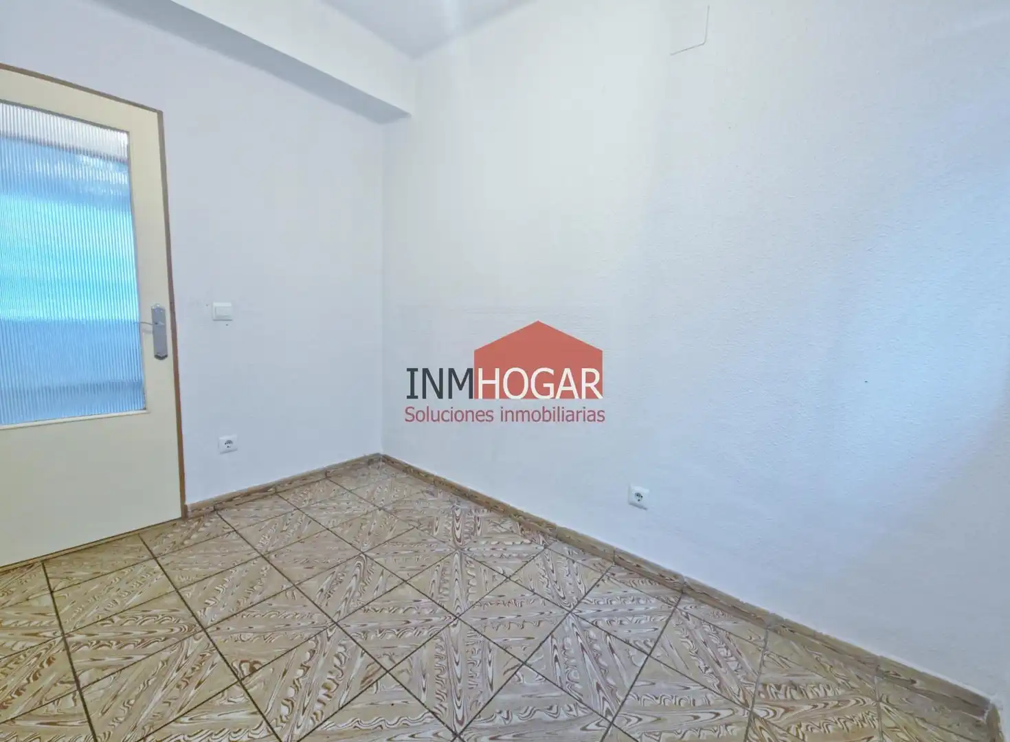 Wohnung zum Verkauf in Ávila mit Möbliert