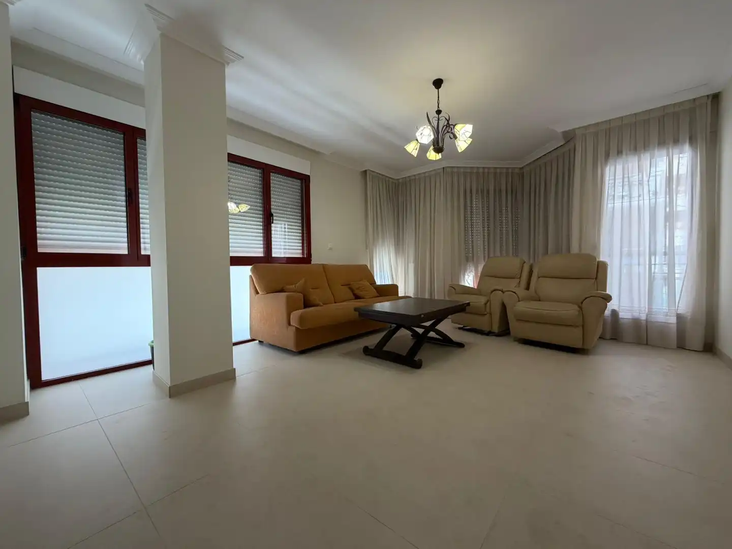 Piso con terraza en venta en Calle CASSOLA, imagen 3
