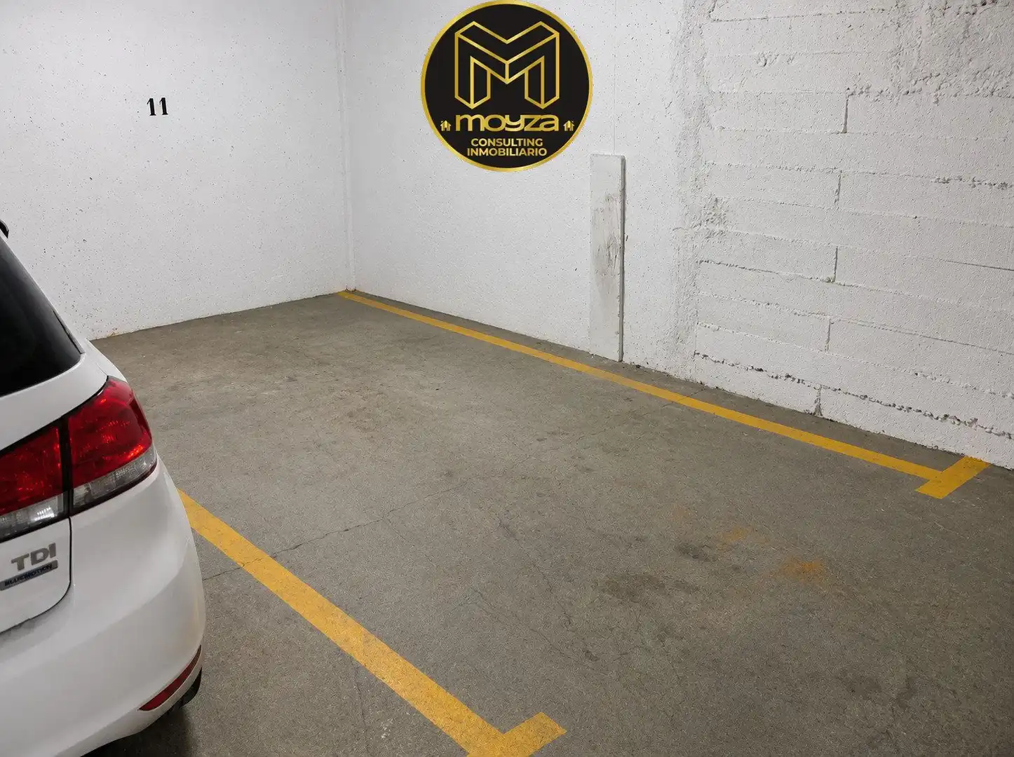 Parking of Flat for sale in Linares  with Air Conditioner, Heating and Storage room