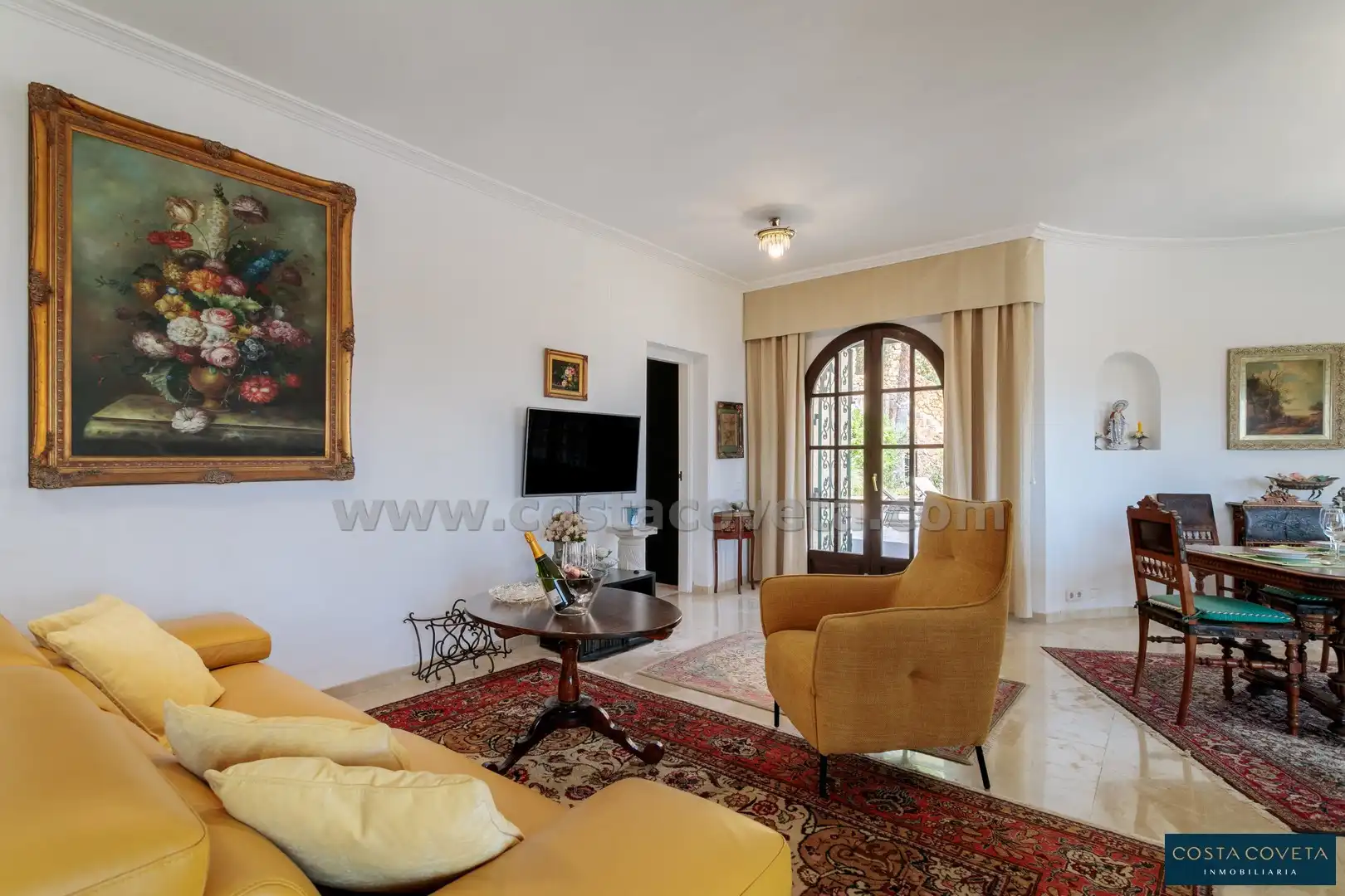 Living room of Houses for sale in El Campello  with Air Conditioner, Private garden and Terrace