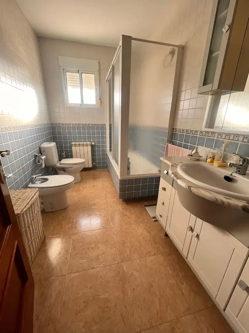Baño de Finca rústica en venta en Córdoba con Aire acondicionado, Jardín privado y Terraza