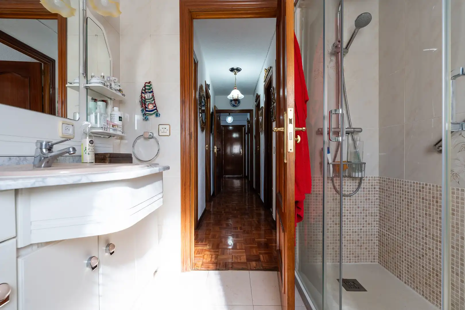 Bathroom of Flat for sale in Madrid  with Heating, Private garden and Terrace