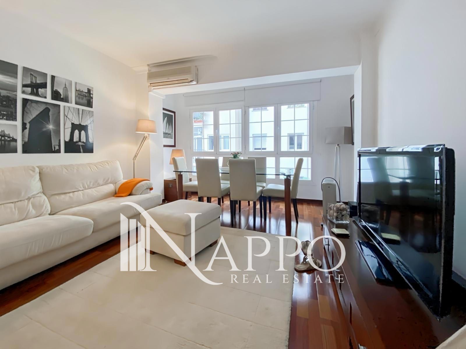 Sala de estar de Piso de alquiler en  Palma de Mallorca con Aire acondicionado, Calefacción y Terraza