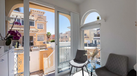 Foto 5 de Casa adosada en venta en Los Almendros, Orihuela