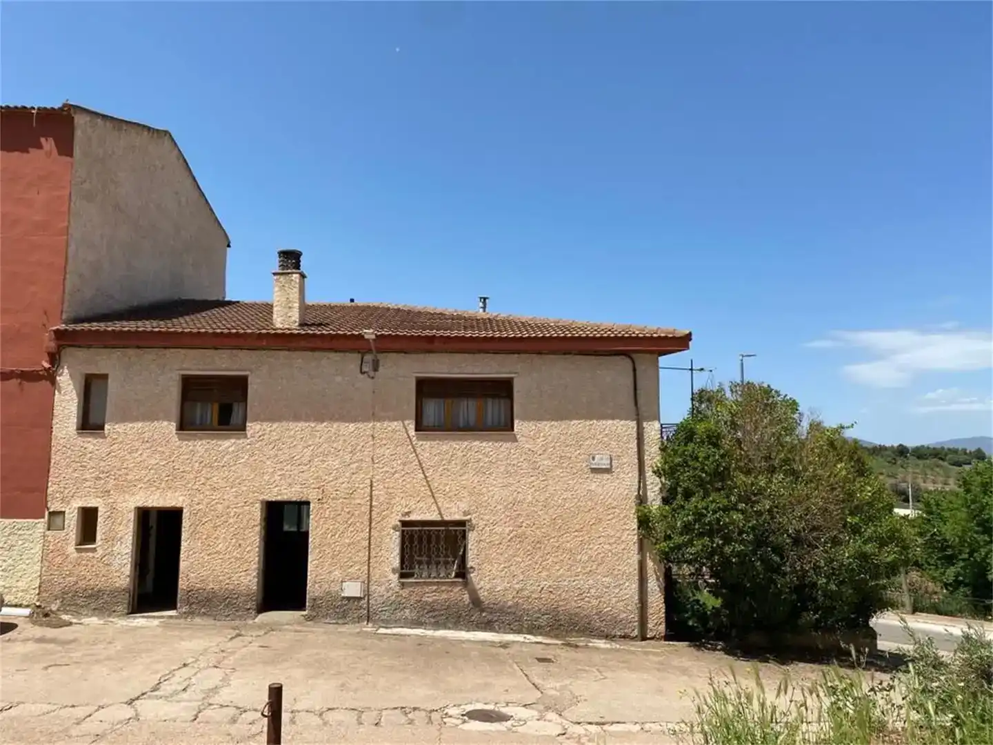 Vista exterior de Casa adosada en venta en El Frasno con Jardín privado y Balcón