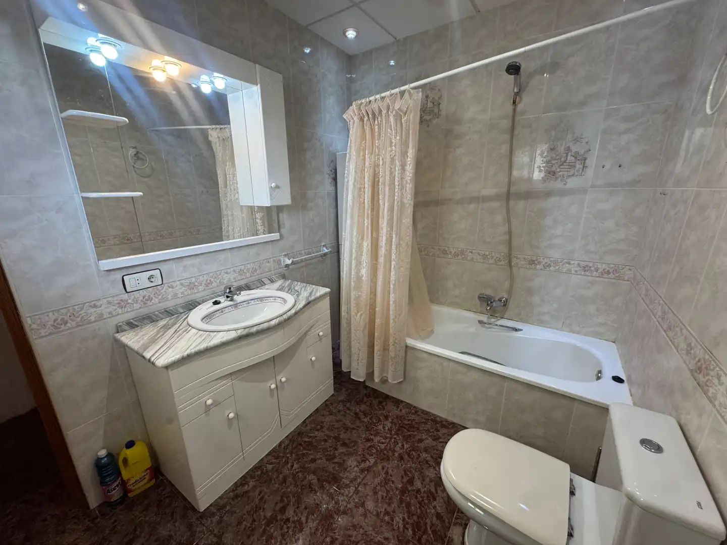 Bathroom of Flat for sale in Cehegín  with Air Conditioner, Terrace and Storage room