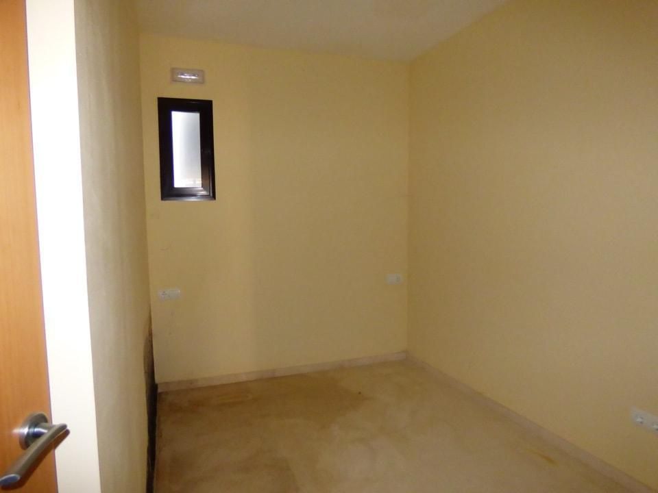 Habitación de Local en venta en L'Arboç con Terraza