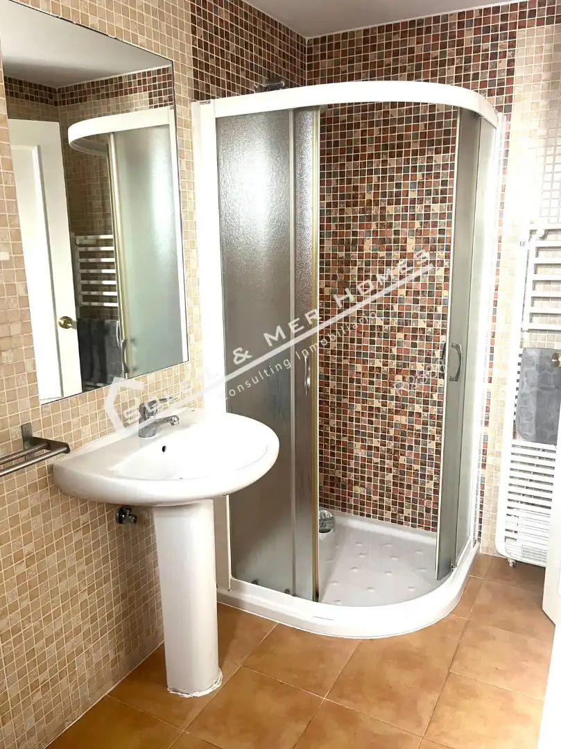 Badezimmer von Maisonette zur Miete in El Puerto de Santa María mit Möbliert