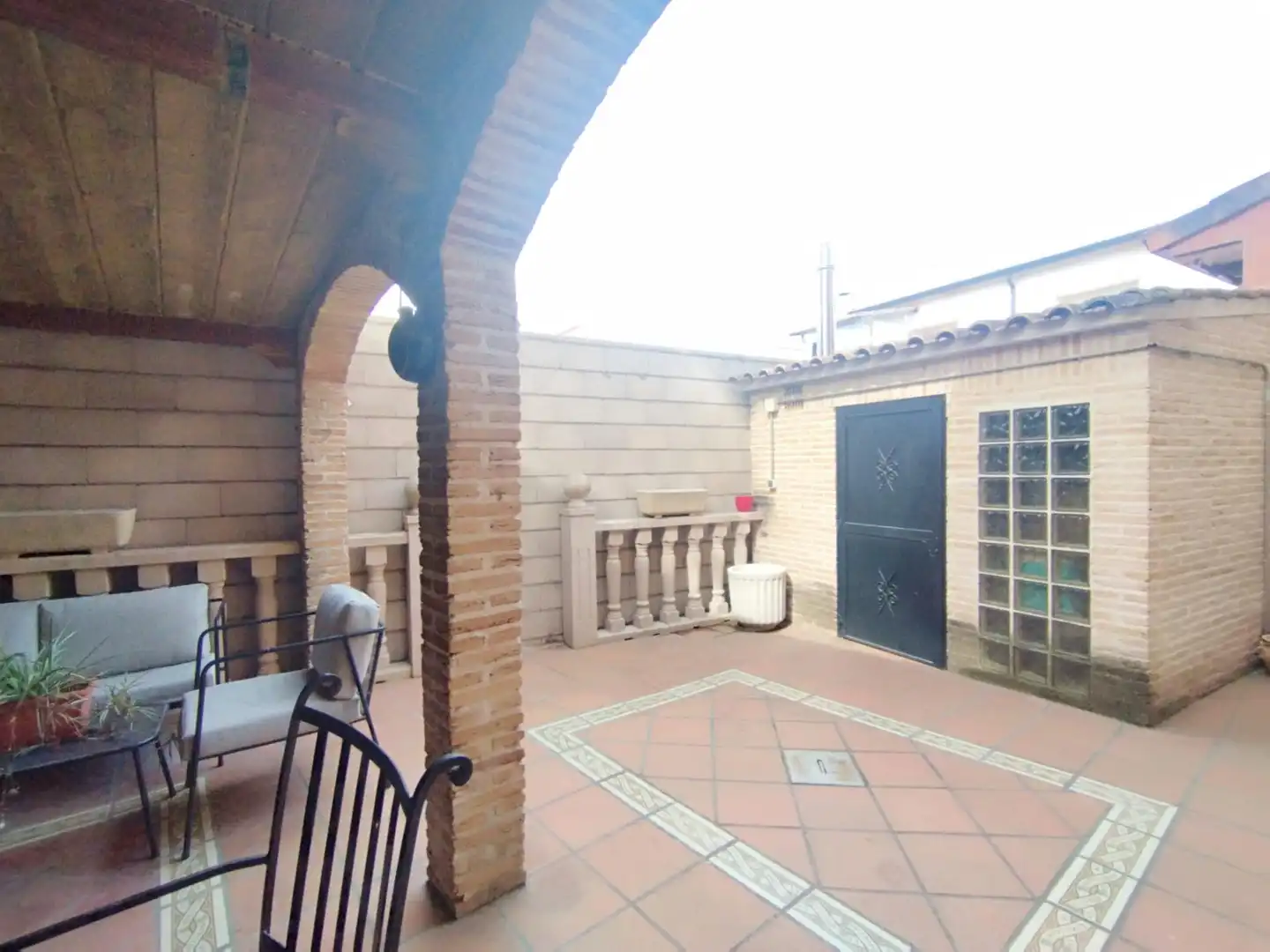 Terrassa de Casa o xalet en venda en Camarma de Esteruelas amb Calefacció i Jardí privat